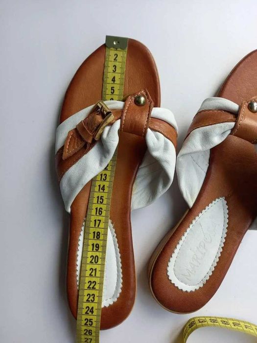 Модні жіночі в'єтнамки з натуральної шкіри розмір 39 Mariposa