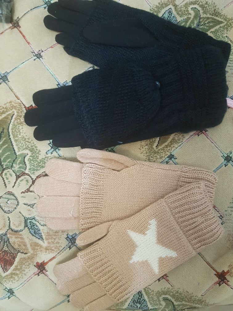 Шарфы,  перчатки женские