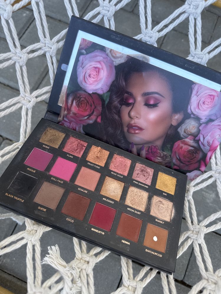 Paleta cieni huda beauty rose gold palette remastered