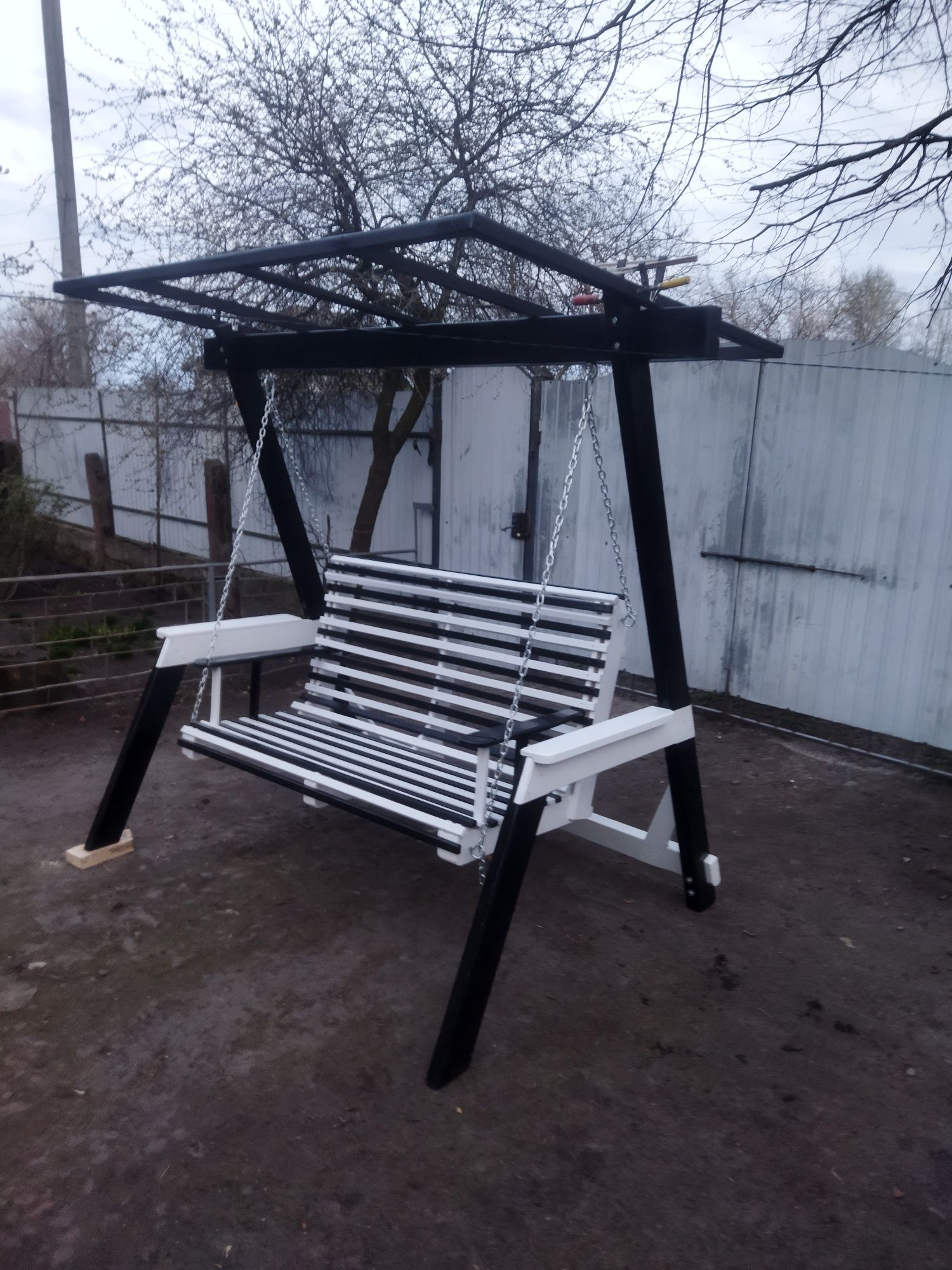 Кресло с регулировкой угла наклона.
