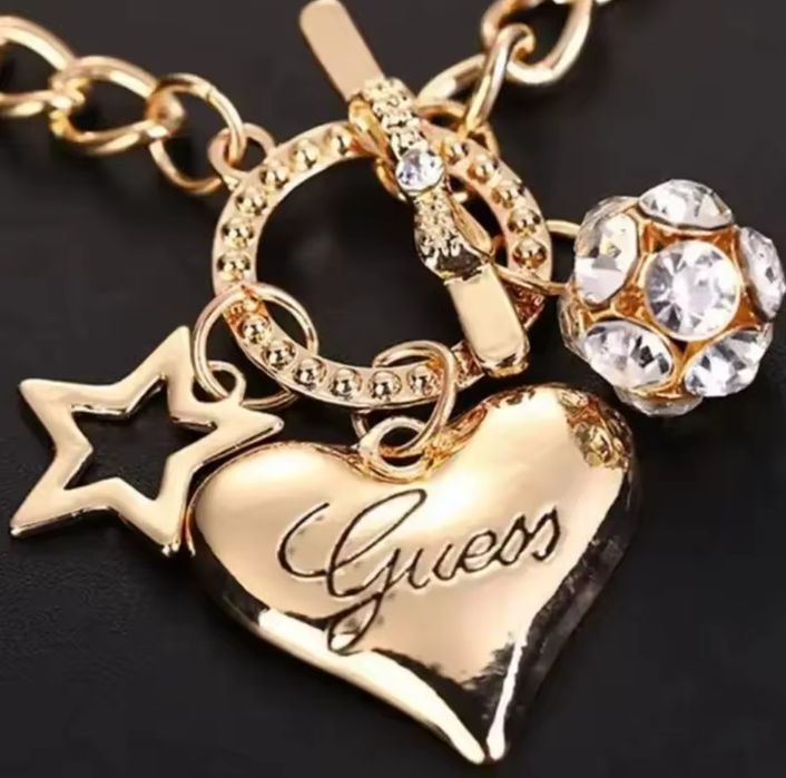 Bransoletka na rękę Guess