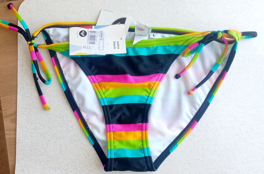 Bikini ROXY, nowe z metką