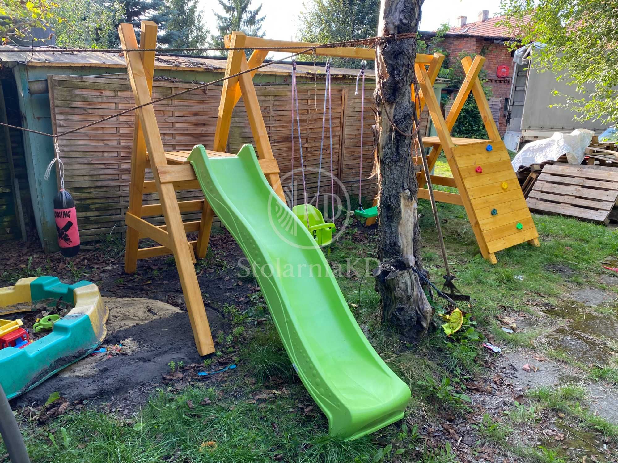 -> Plac Zabaw dla Dzieci zjeżdżalnia domek dla dziecka huśtawki GRATIS