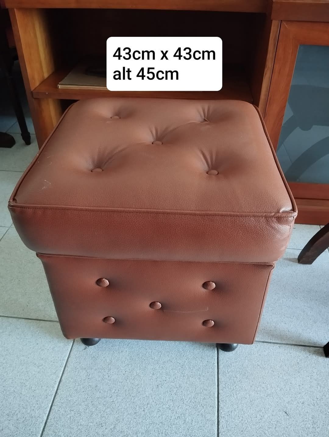 Puff e apoio para pés