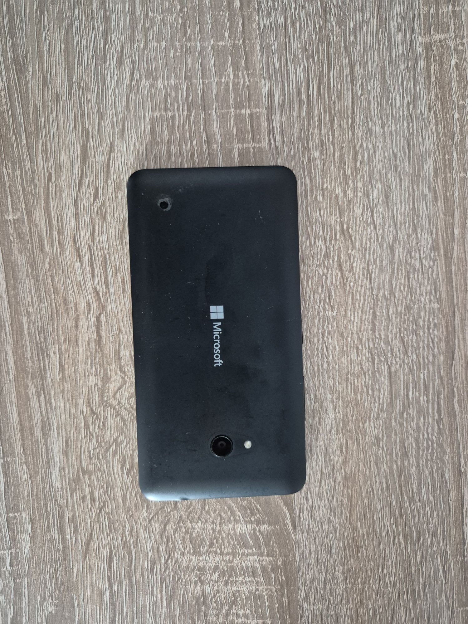 Telefon Lumia 640