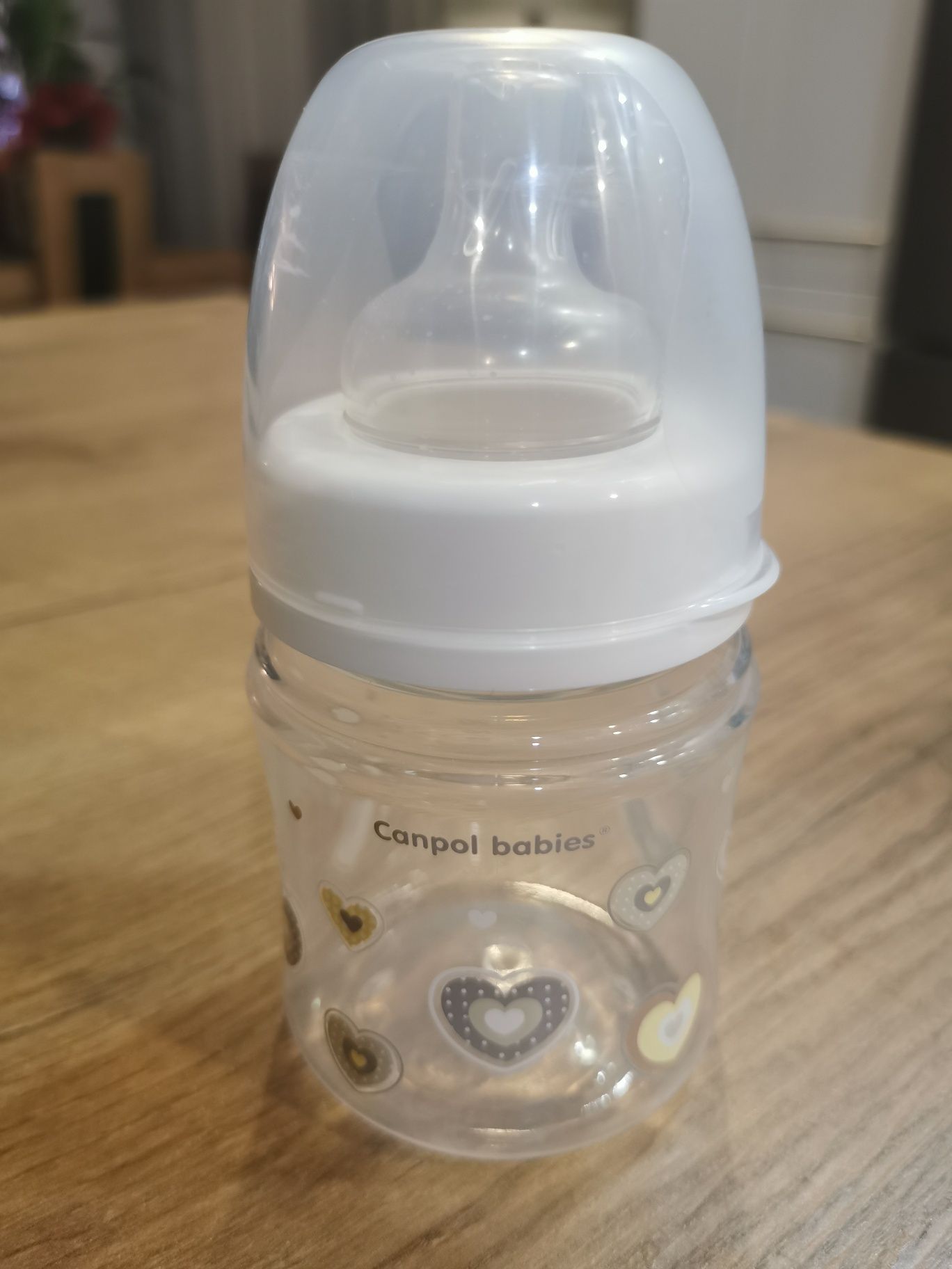 Butelka niemowlęca zestaw 4 sztuk plus smoczki
