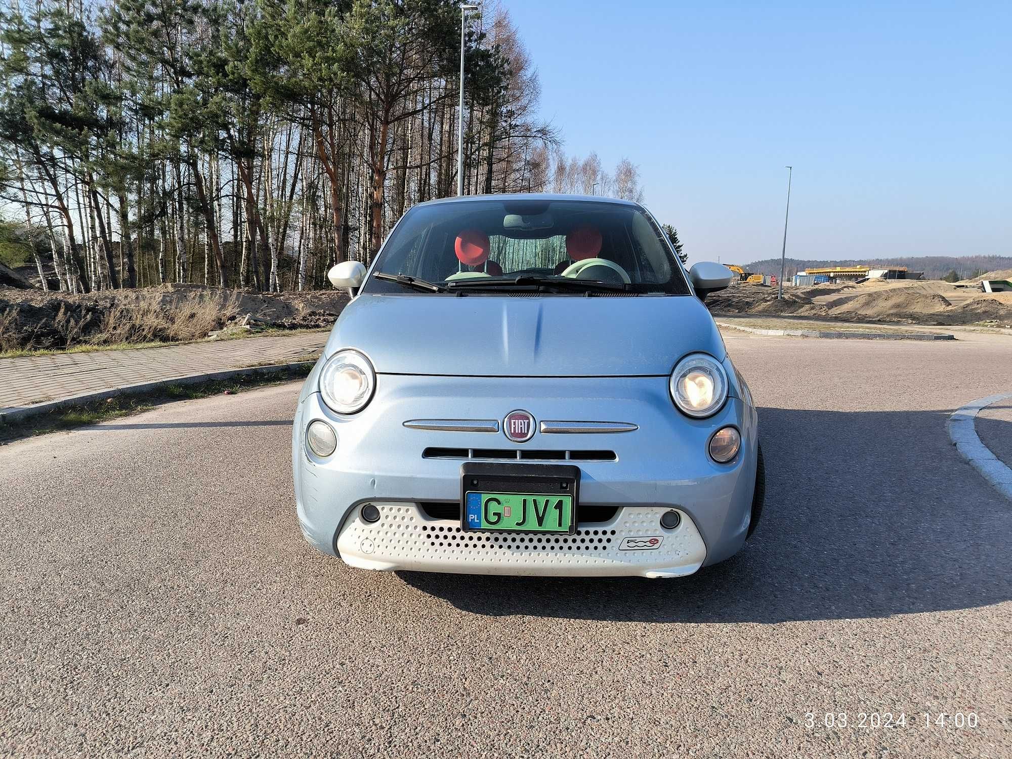 Sprzedam Fiat 500e zarejestrowany sprawny ładowanie z gniazdka 230v