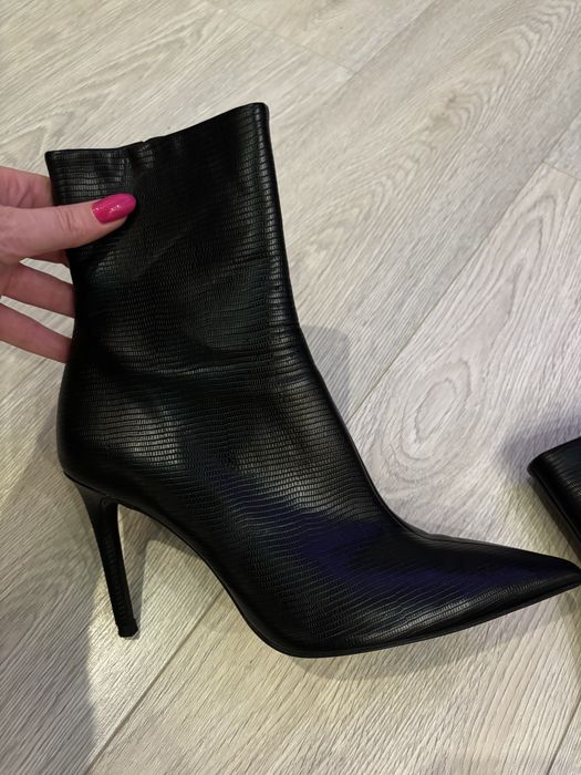 Ботінки Zara чорні