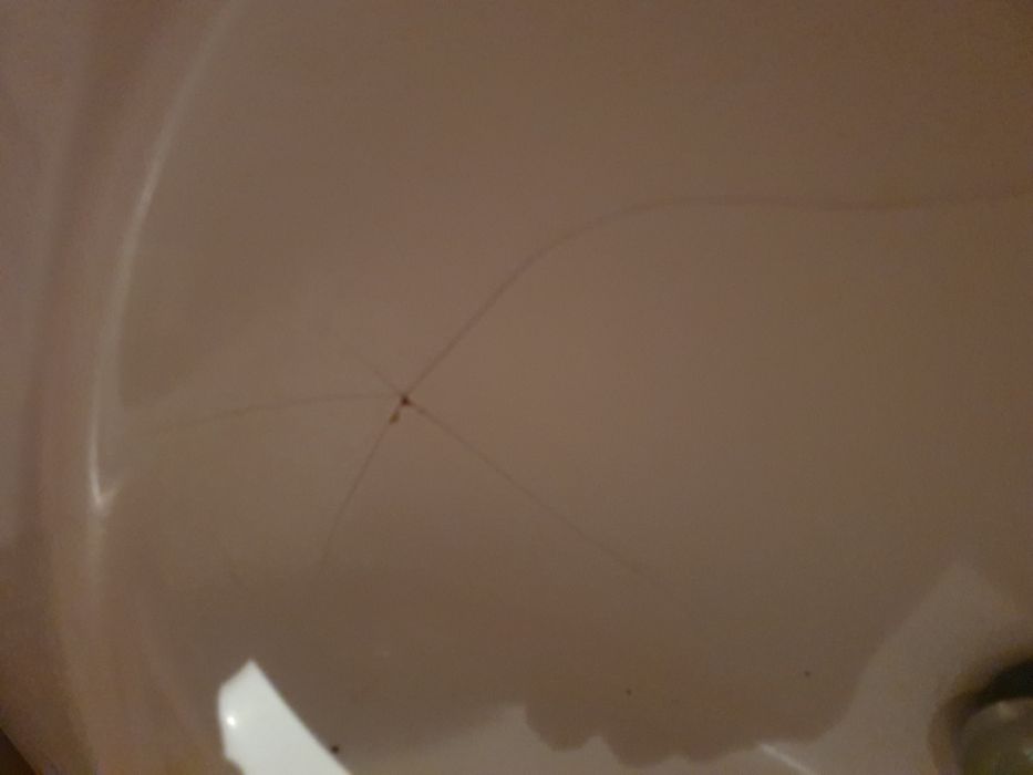 Тумба під умивальник у ванну