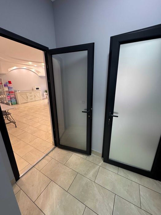 Офісне приміщення в центрі міста по вул. Небесної Сотні