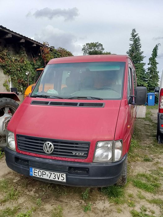 Volkswagen LT 2.5 TDI 6 osobowy, uszkodzony silnik.