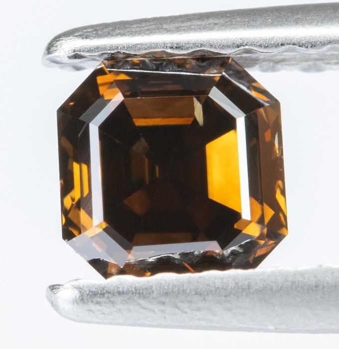 Diamante Fancy Yellow - 0.53 ct  - SI1 - Natural c/ certificado