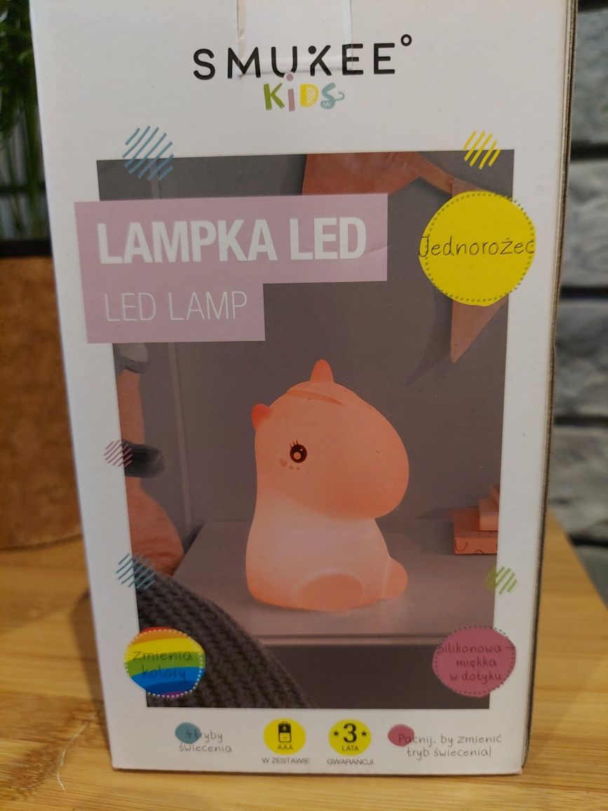 Silikonowa lampka nocna dla dzieci jednorożec