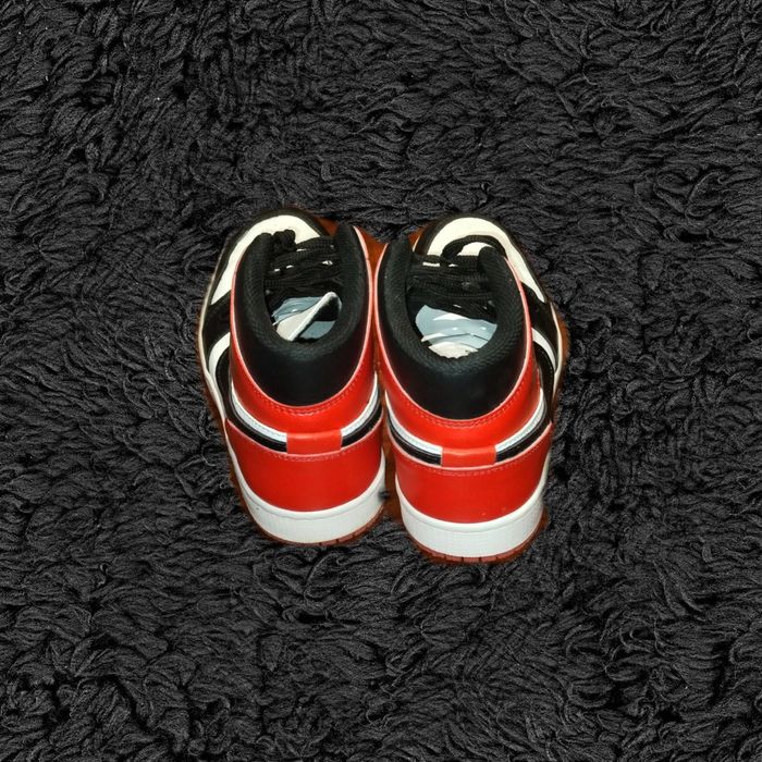 Nike Air Jordan 1 Mid