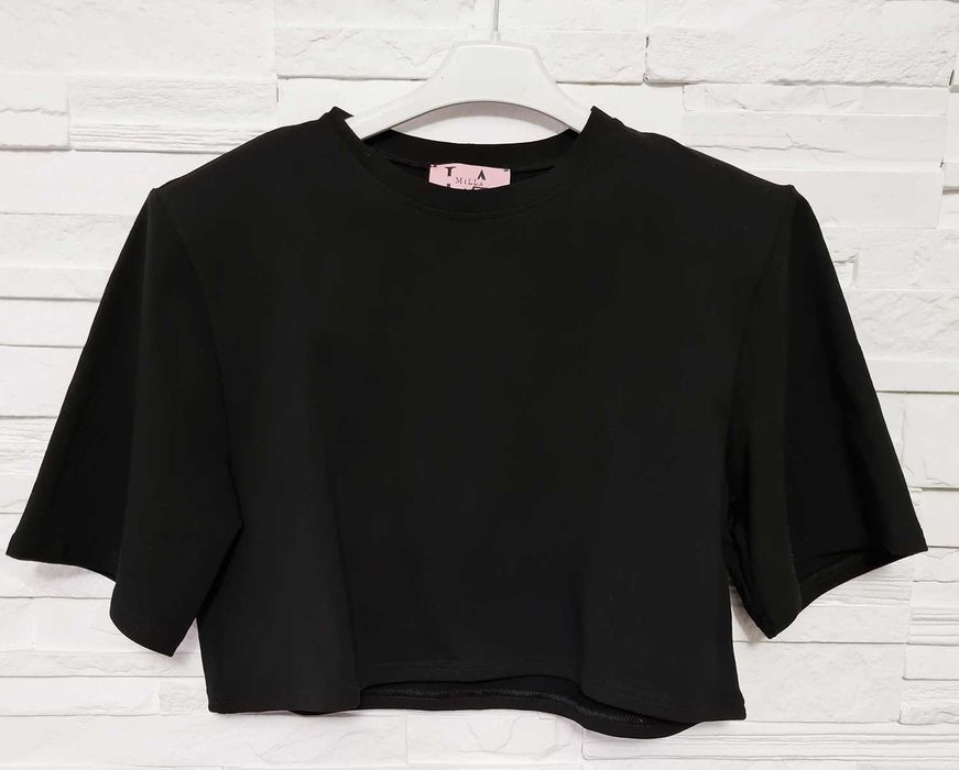 T-shirt krótki top z poduszkami czarny basic bawełna lamilla La milla