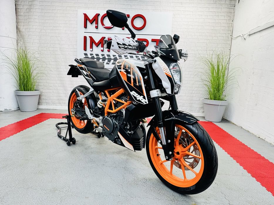 мотоцикл KTM 390 Duke ABS в оригіналі є доставка