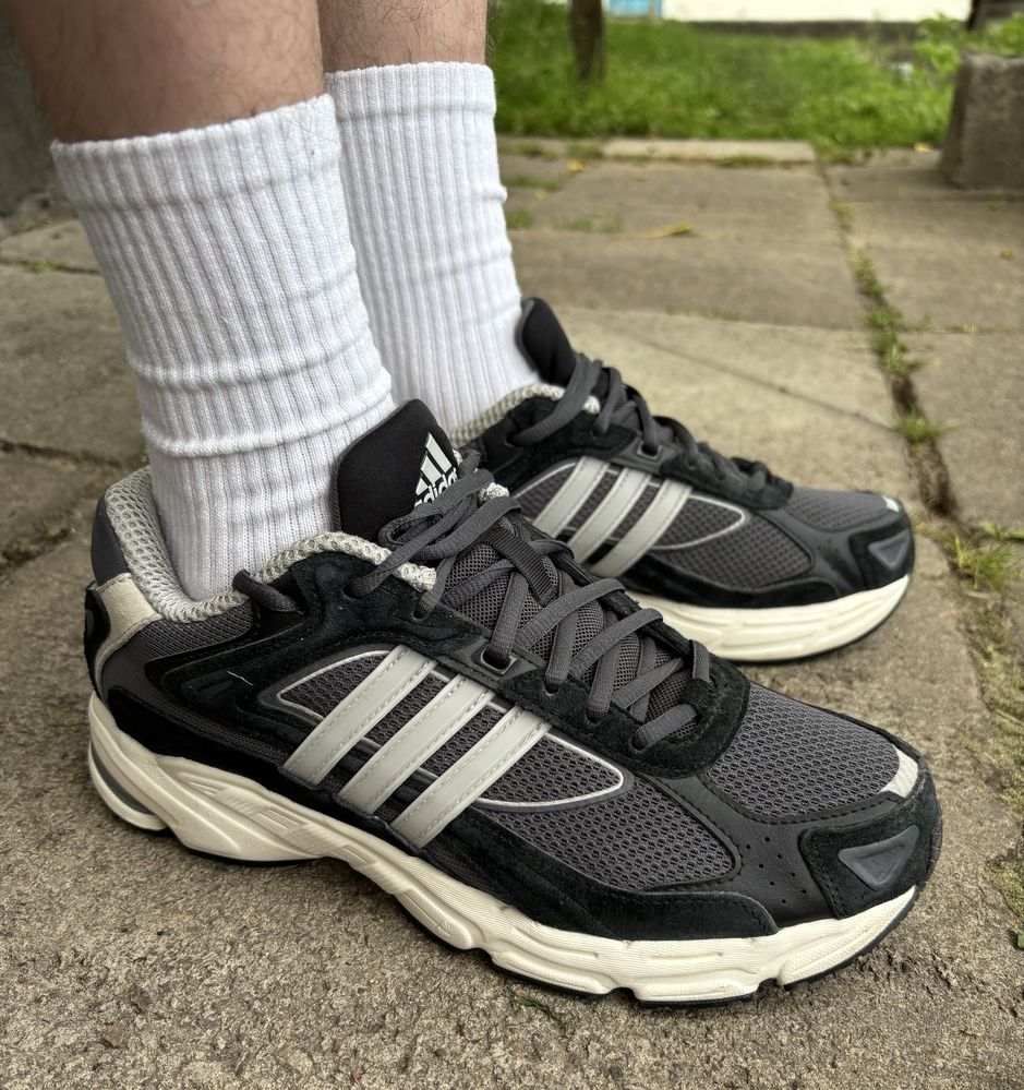Кросівки Adidas Response CL (оригінал)