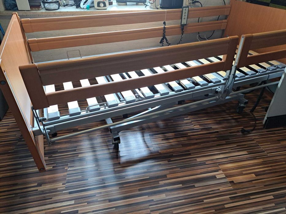 okazja Sprzedam Łóżko rehabilitacyjne z pilotem