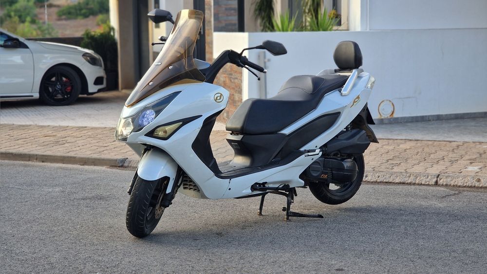 Daelim S3 125cc - Pronta a usar, fiável e económica!
