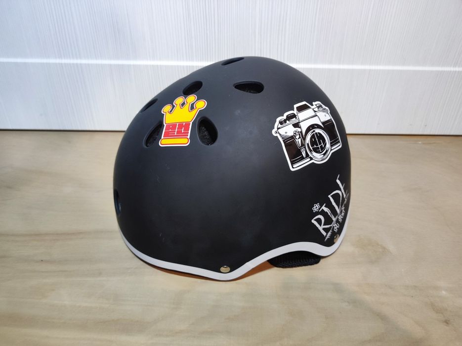 Дитячий захист з шоломом S для роликів