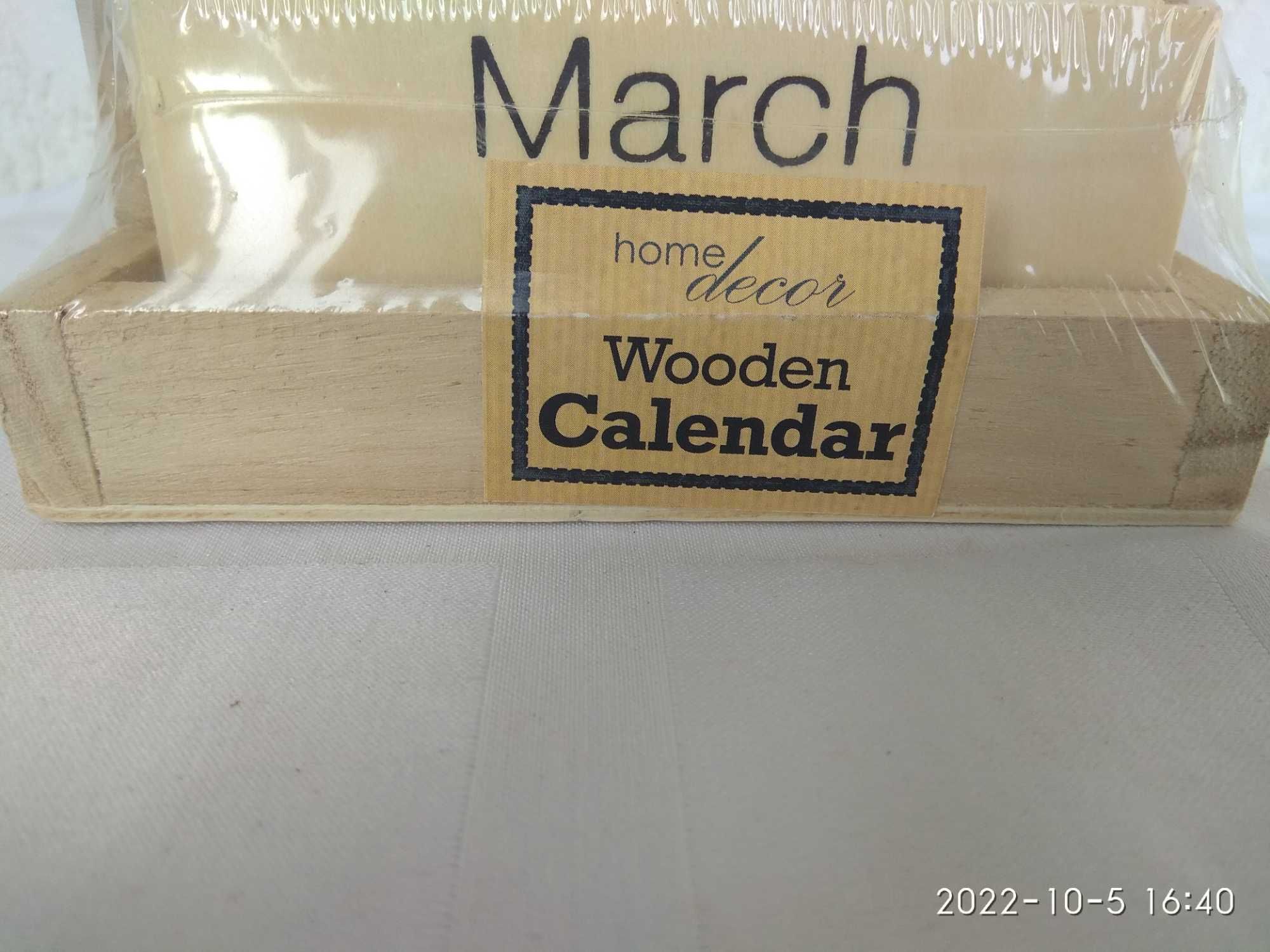 Домашній,офісний,подарунковий,деревяний календар.