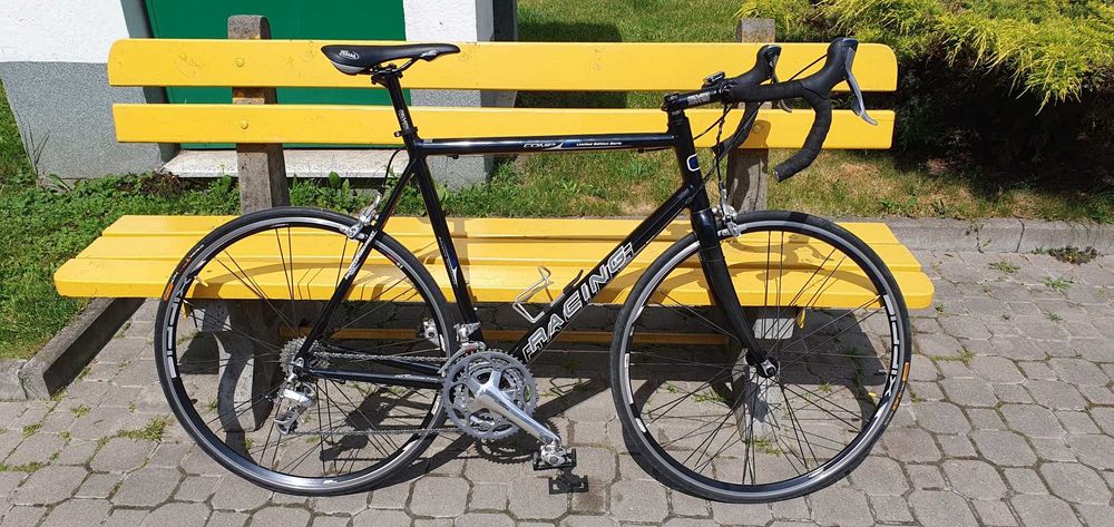 Rower szosowy aluminiowy Racing stan idealny