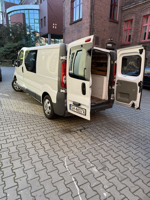 Renault Trafic 2.0 DCI 2006 rok 21900 NETTO VAT 23%
