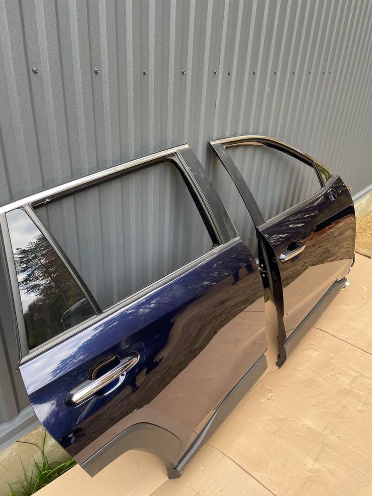 Дверь правая двери двері праві toyota rav 4 Rav4 2019-2022 8x5 цвет