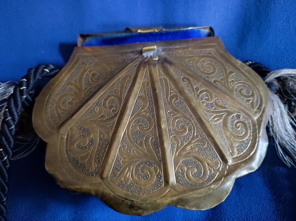Stara torebka z okresu Miedzywojnia brąz