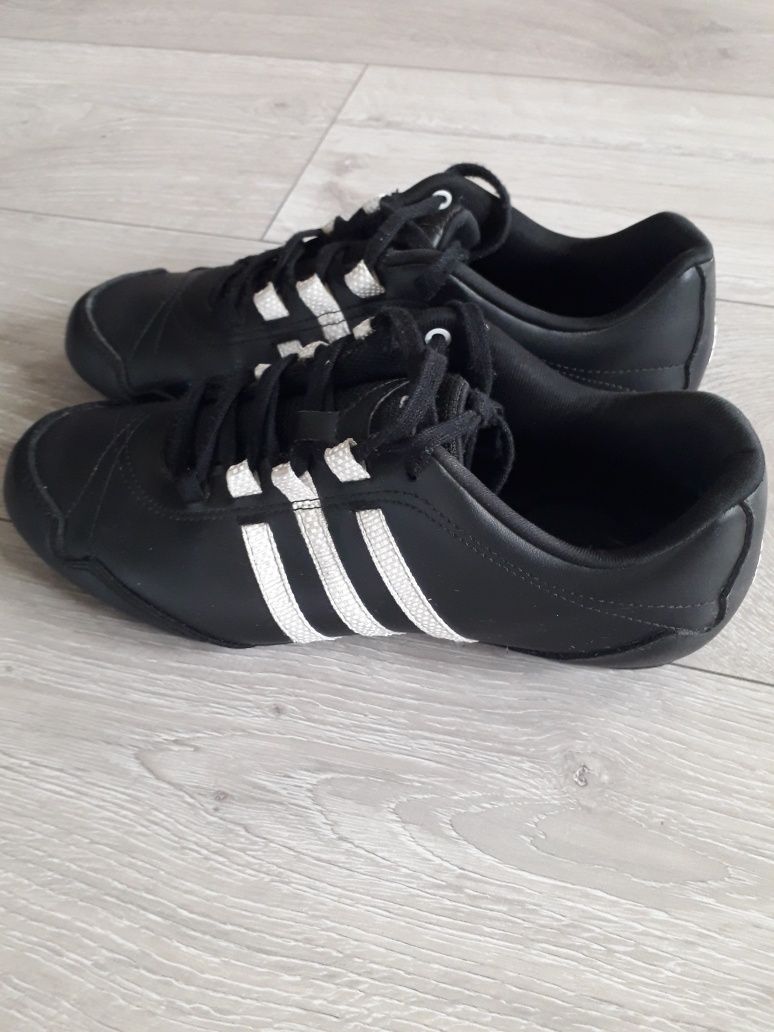 Buty damskie Adidas rozmiar 38