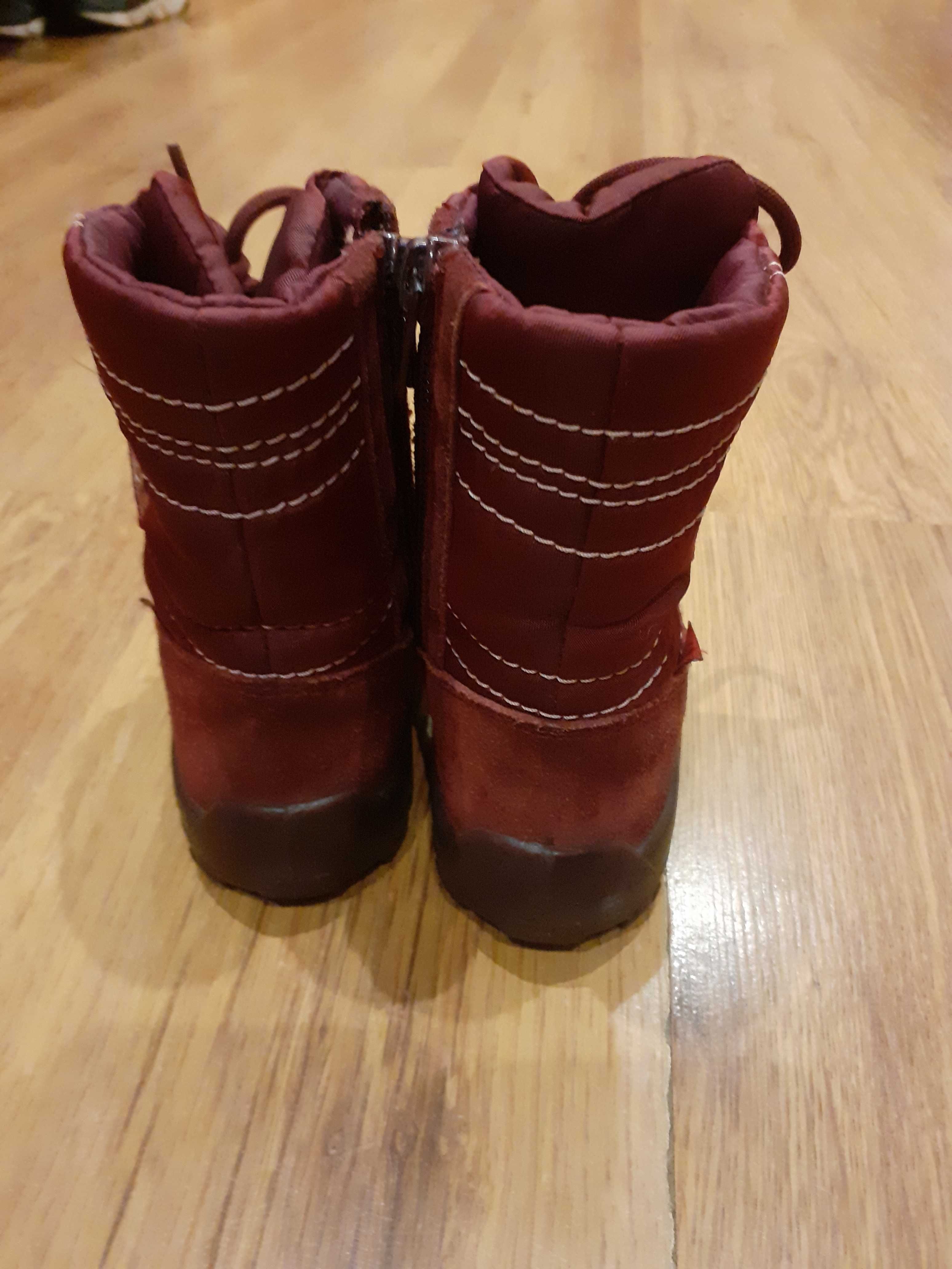 Buty dla dziewczynki rozm. 23