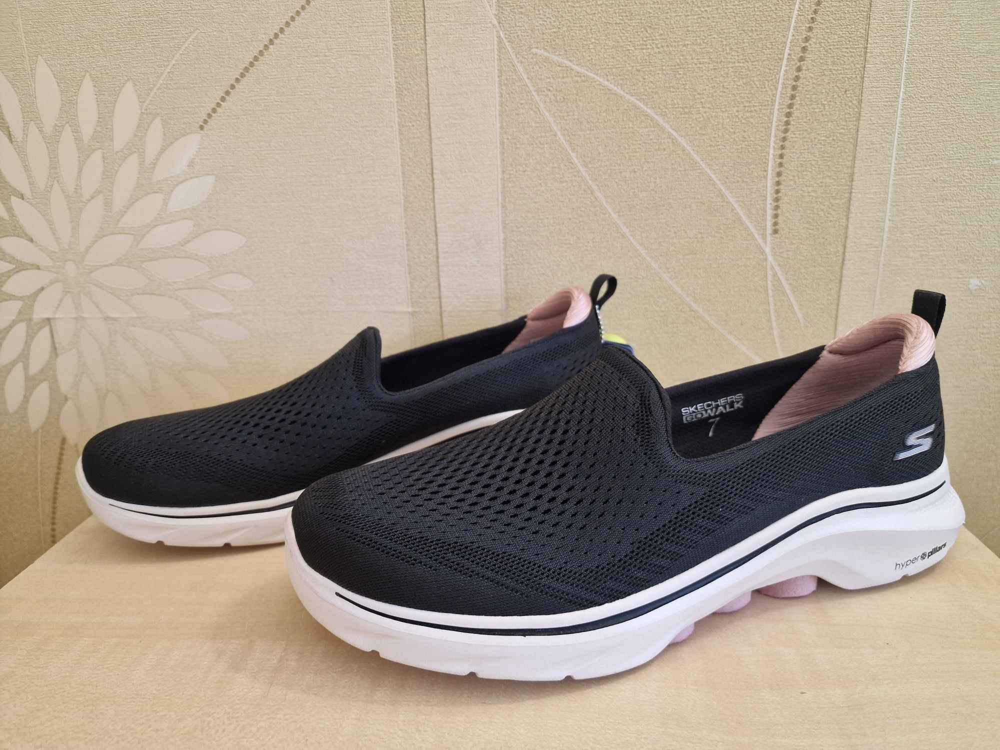 Мокасини сліпони Skechers Go Walk 7 оригінал розмір 42-43