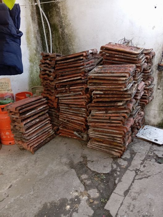 Telha Lusa e Marselha - dá-se