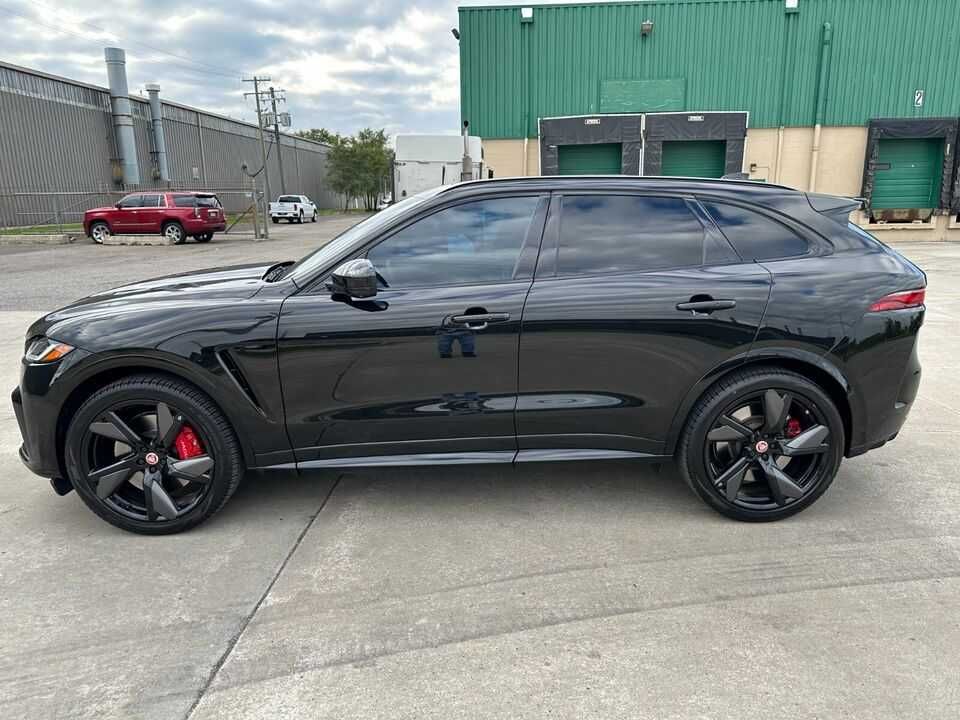 2022 Jaguar F-Pace SVR  AWD  5.0L