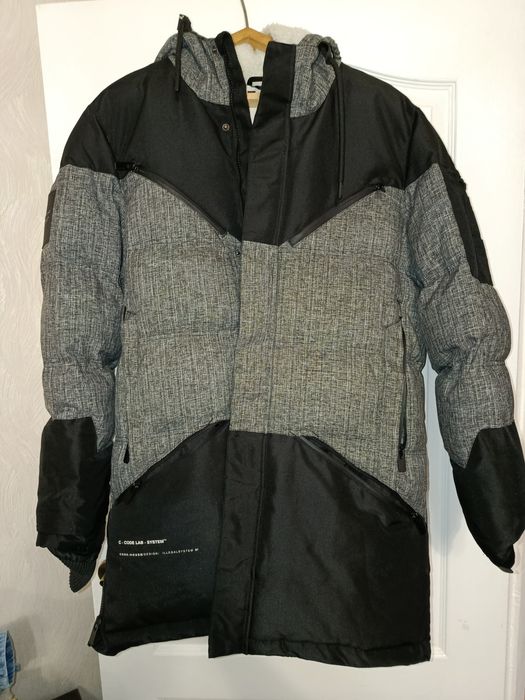 Продам зимову куртку