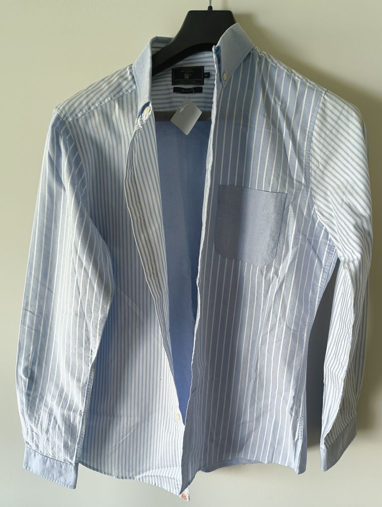 Camisa Slim fit azul e branco as riscas