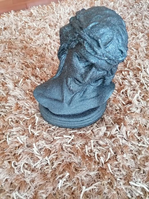 Imagem de Cristo em porcelana