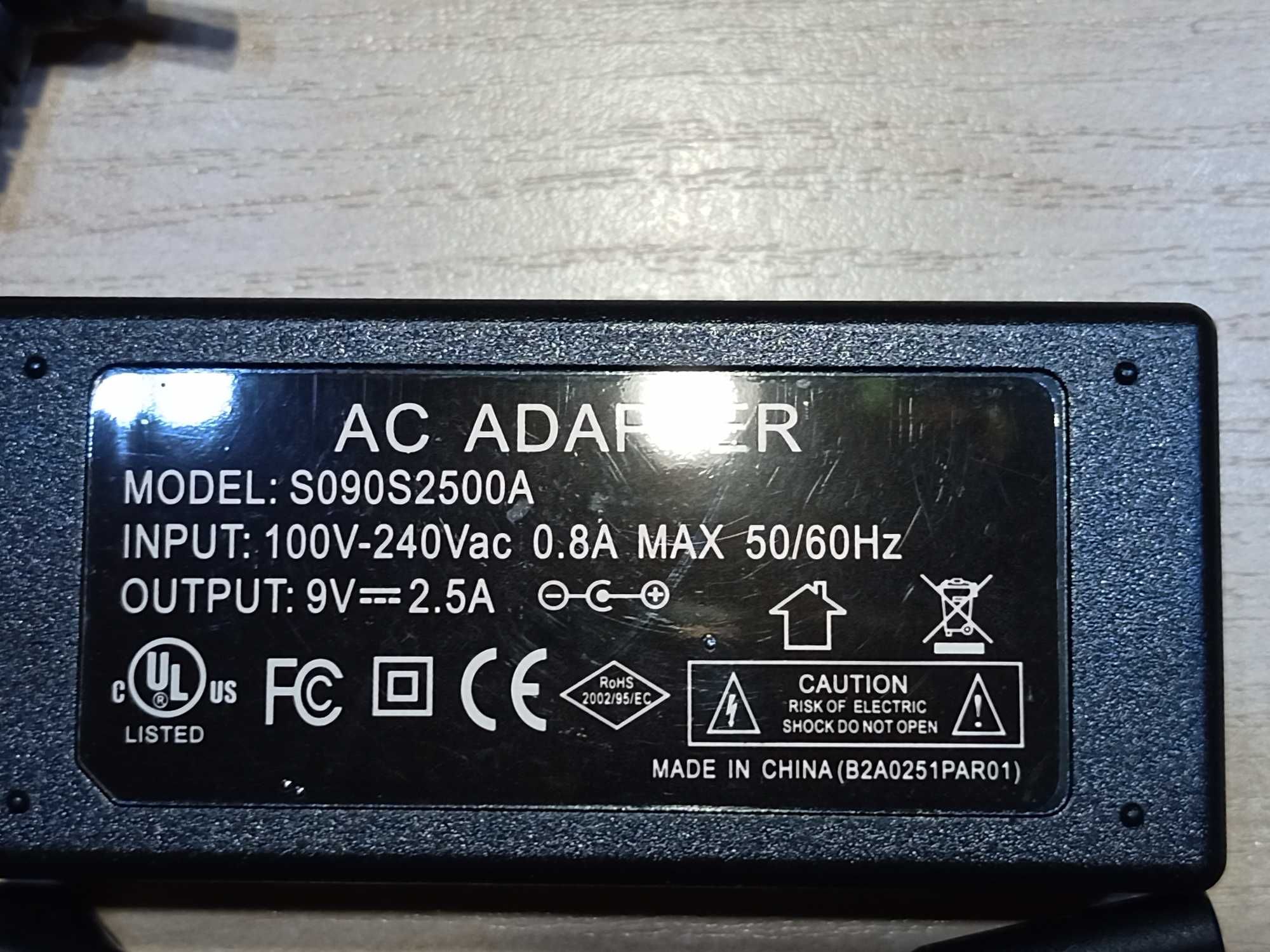 Адаптер ас 9в 2.5а