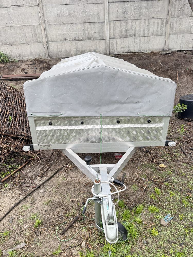 Причеп новий повністю алюміневий.