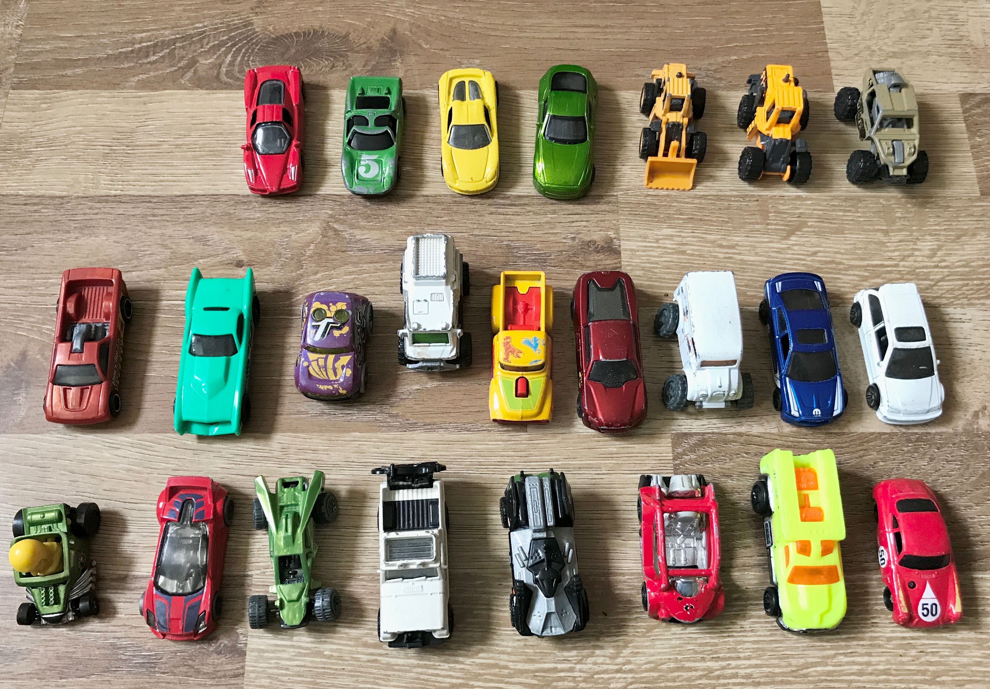 Набір машинок Hot wheels
