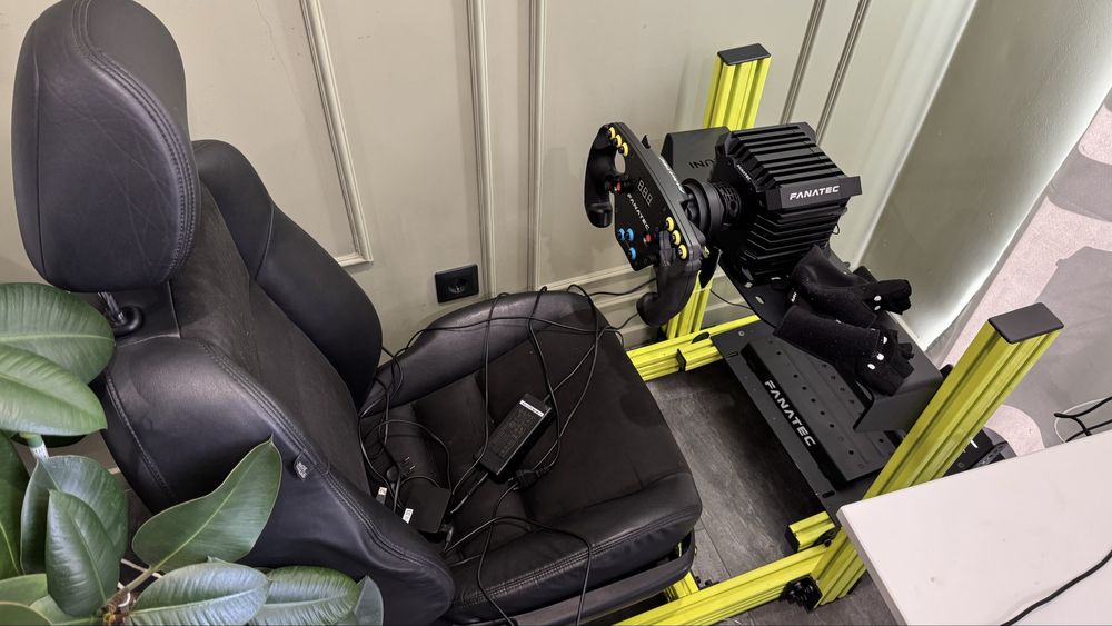 Кокпіт okyni seats fanatec csl dd fanatec f1