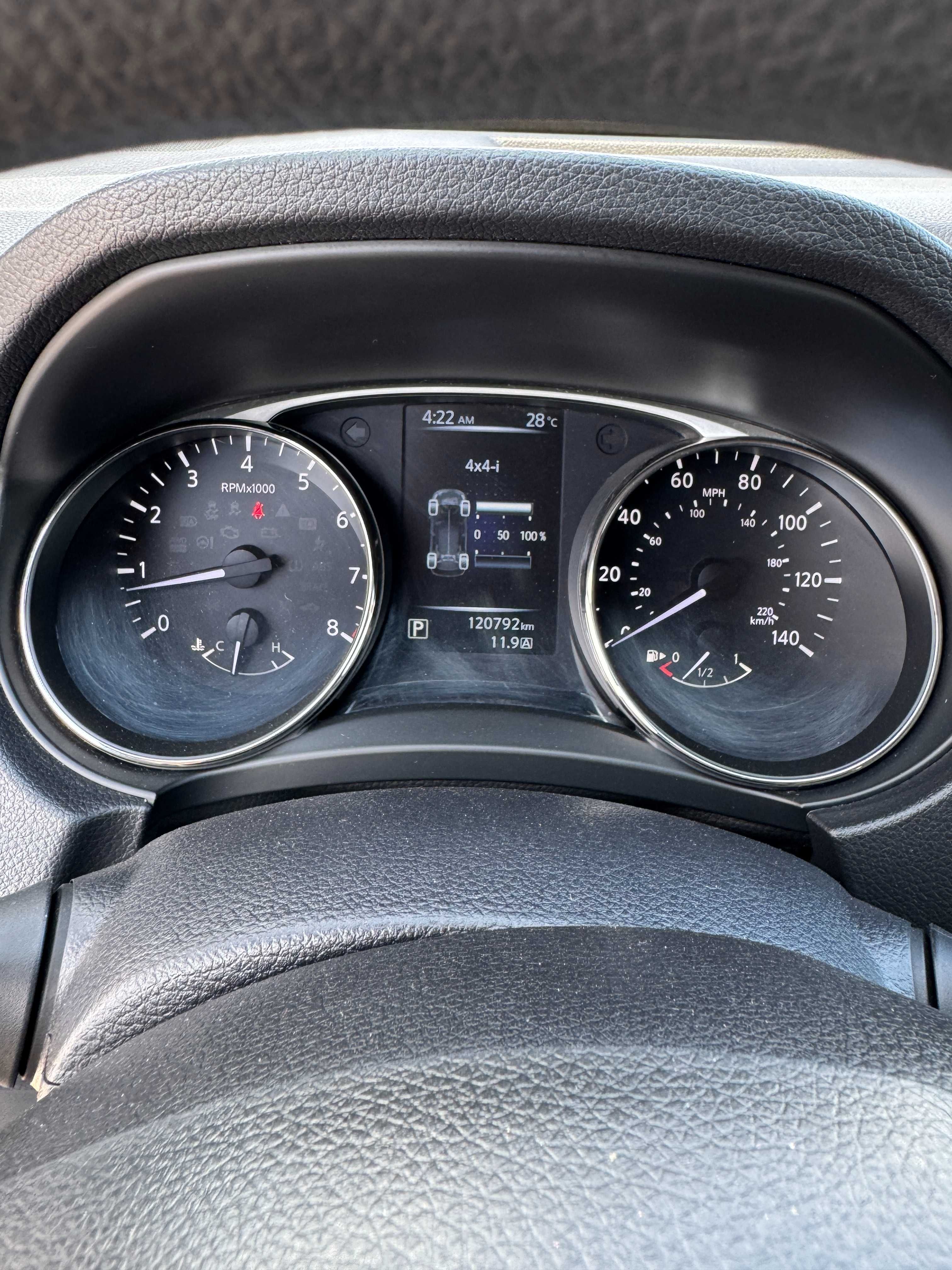 NISSAN ROGUE S 2015 AWD Повний привід