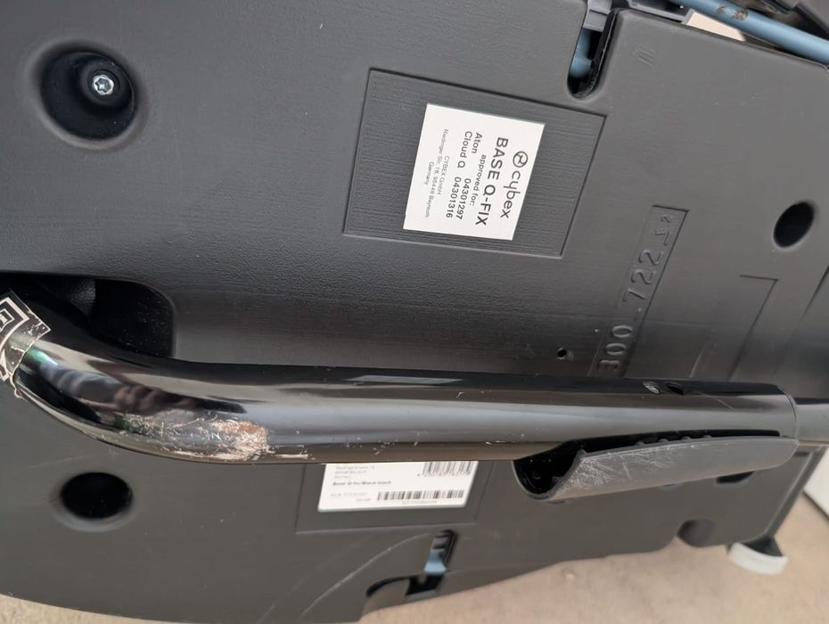 Cybex Cloud Q Isofix автокрісло автокресло база автолюлька