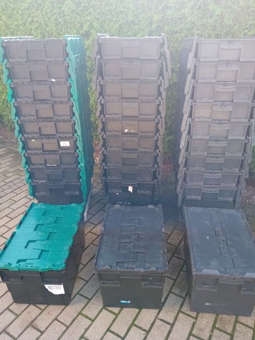 Skrzynka pojemnik transportowy zamykana Wózek transportowy