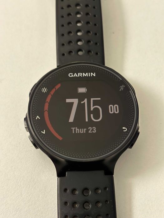 Garmin Forerunner 235