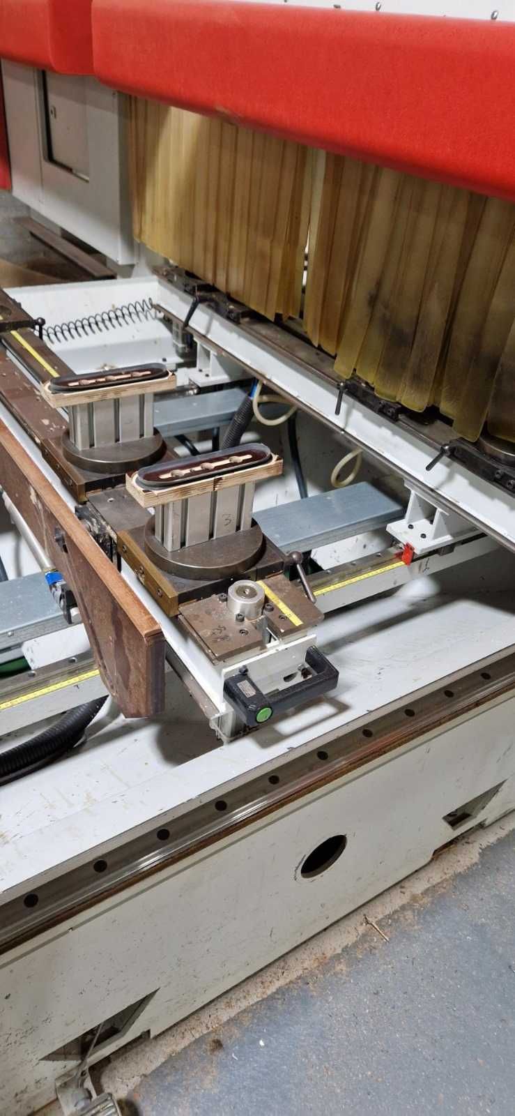 Centrum obróbcze CNC Reichenbacher Vision 5 osi do masywnej produkcji