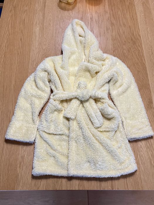 Szlafrok dzieciecy dla dziewczynki zolty rozmiar 122 podomka