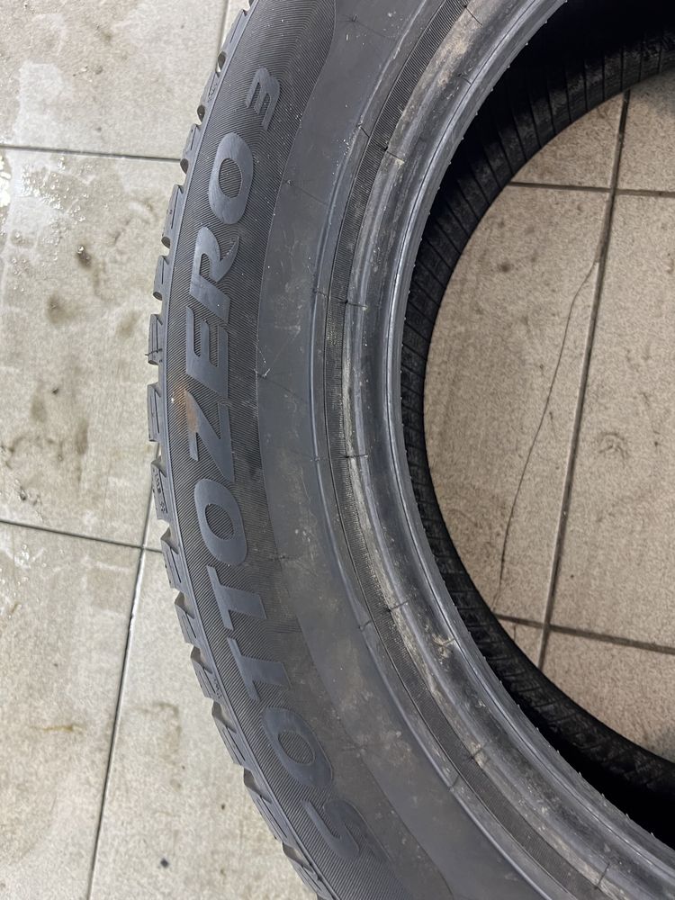 Зимові шини 225 55 18 pirelli scottozero 3