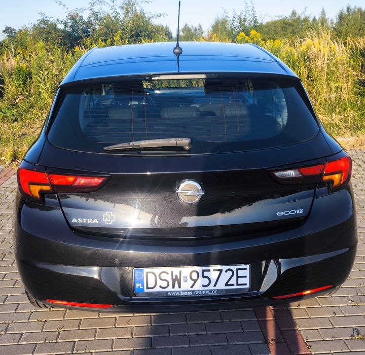 Opel Astra K 1.0 benzyna, niski przebieg