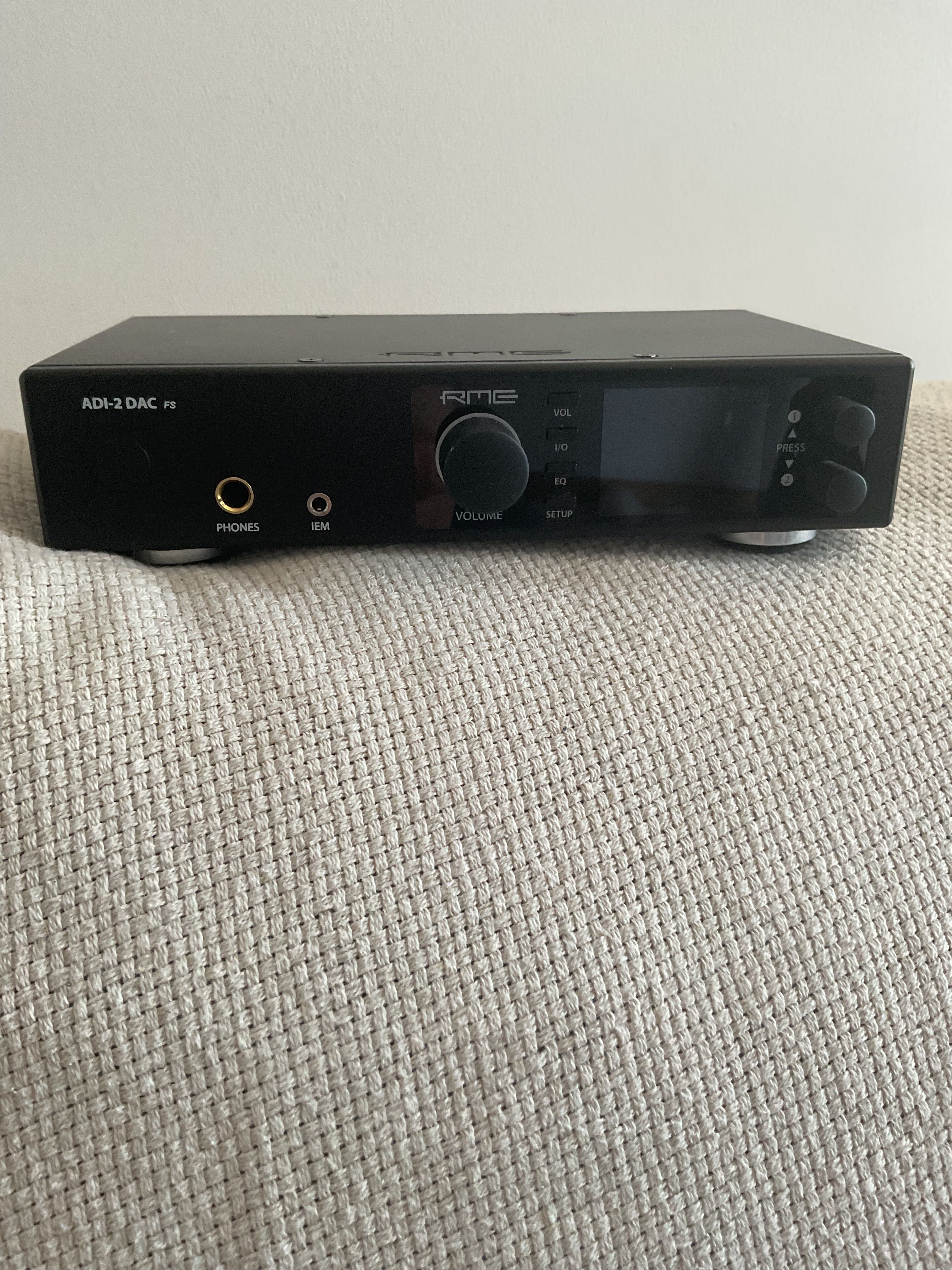RME ADI-2 DAC FS – referencyjny DAC i wzmacniacz słuchawkow